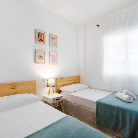 Apartamento Madeinterranean Beach- Higueron Front Line