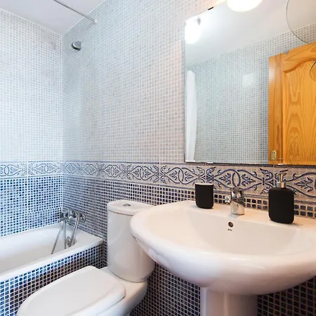 Apartamento Madeinterranean Beach- Higueron Front Line *