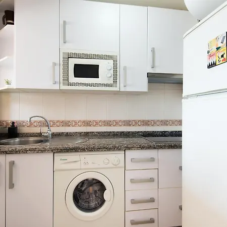 Apartamento Madeinterranean Beach- Higueron Front Line *