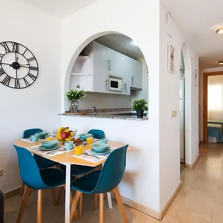 Madeinterranean Beach- Higueron Front Line Appartement *