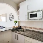Apartamento Madeinterranean Beach- Higueron Front Line Fuengirola